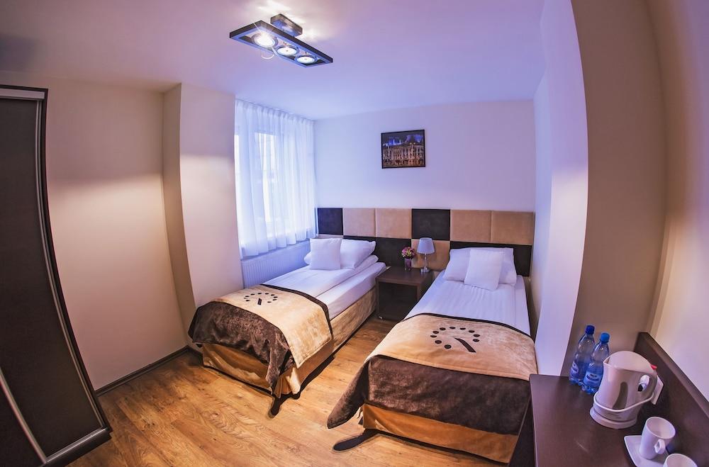Boutique Hotel'S III Pilsudskiego Lodz  Luaran gambar
