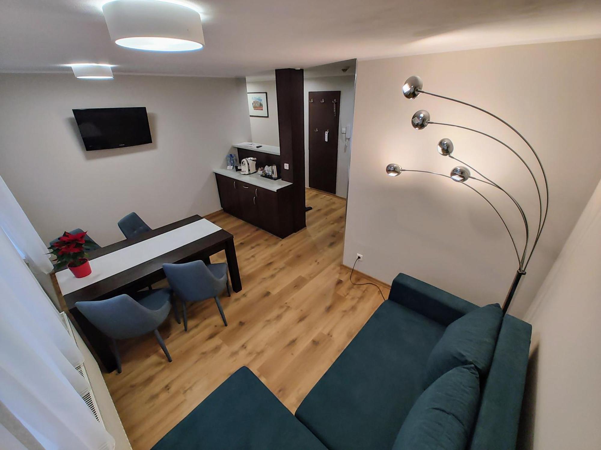 Boutique Hotel'S III Pilsudskiego Lodz  Luaran gambar